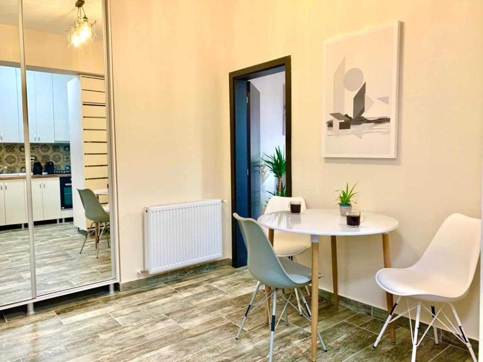Cityscape Apartment Near Palas Mall Iasi Extérieur photo